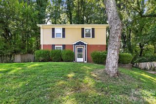 427 Whispering Pines Drive, Charlotte, NC 28217