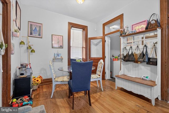 300 E MAIN ST, Dallastown, PA 17313
