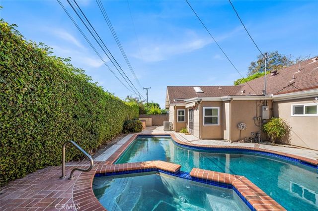 3082 Brimhall Drive, Rossmoor, CA 90720