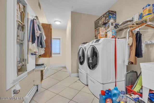 176 Oakland Mills Road, Manalapan, NJ 07726