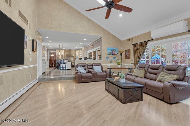 176 Oakland Mills Road, Manalapan, NJ 07726