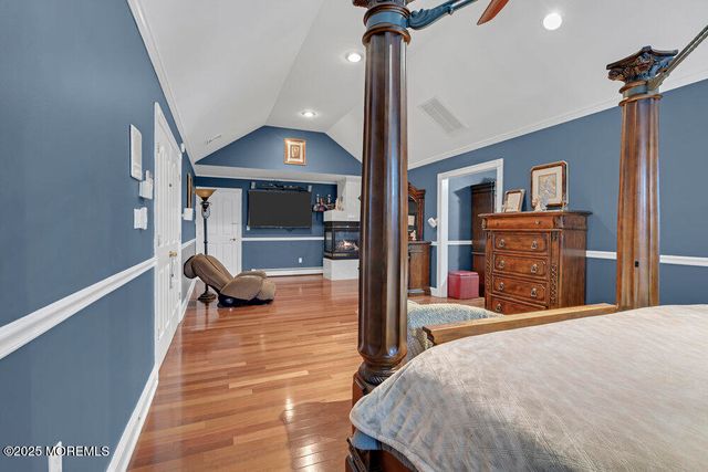 176 Oakland Mills Road, Manalapan, NJ 07726