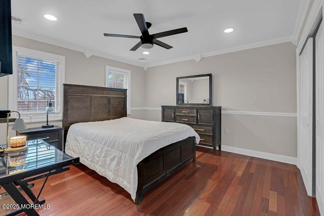 176 Oakland Mills Road, Manalapan, NJ 07726