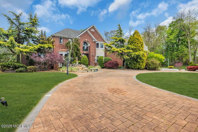 176 Oakland Mills Road, Manalapan, NJ 07726