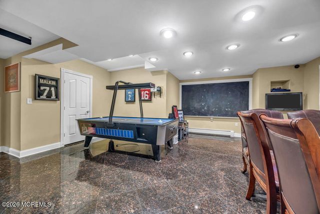 176 Oakland Mills Road, Manalapan, NJ 07726