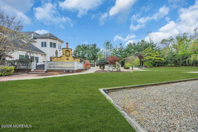 176 Oakland Mills Road, Manalapan, NJ 07726