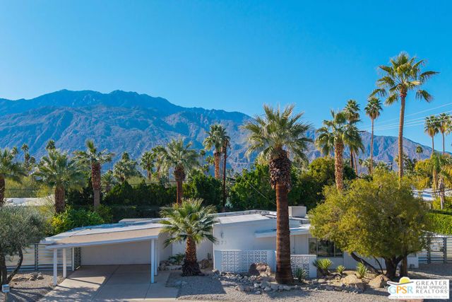 271 N Easmor Circle, Palm Springs, CA 92262