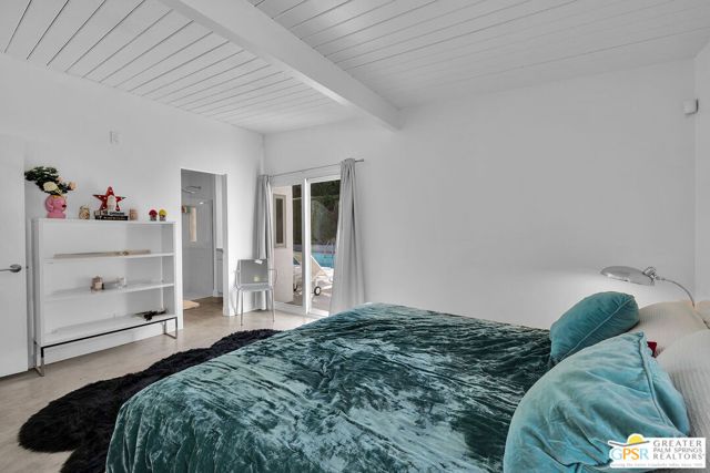 271 N Easmor Circle, Palm Springs, CA 92262