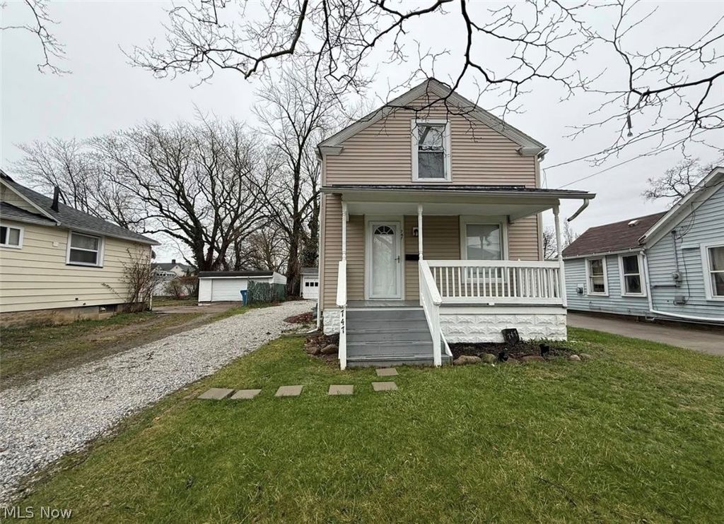 747 Brownell Avenue, Lorain, OH 44052