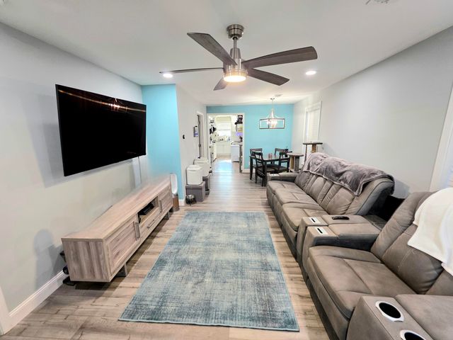 948 Dayton Avenue, Lexington, KY 40505