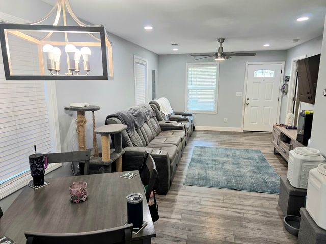 948 Dayton Avenue, Lexington, KY 40505