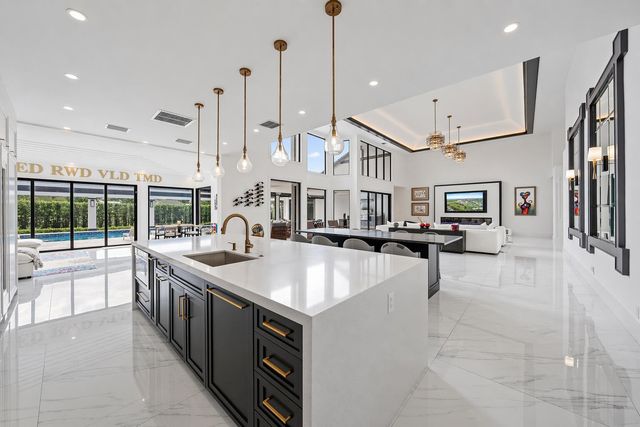 13220 Sabal Chase, Palm Beach Gardens, FL 33418
