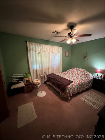 1135 Cravens, Wilburton, OK 74578