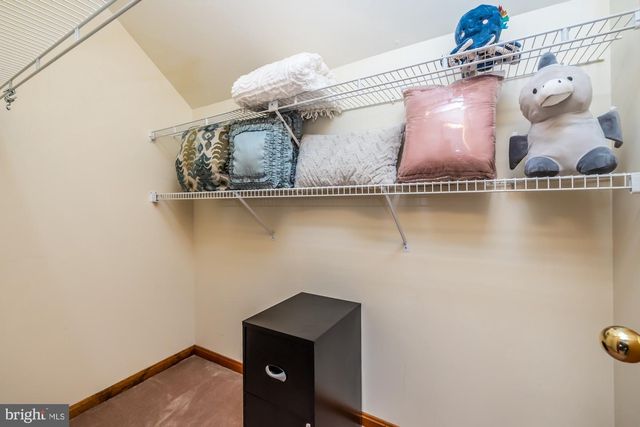 121 SNYDER RD, Pottstown, PA 19464