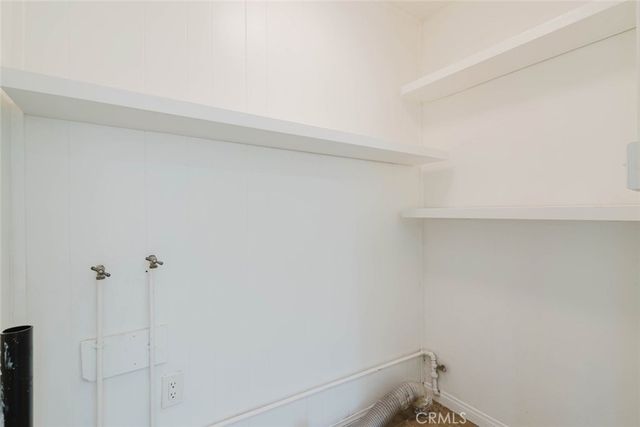 5802 Colfax Avenue, North Hollywood, CA 91601