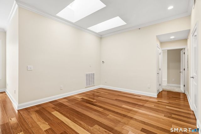 142 East Avenue A404, Norwalk, CT 06851