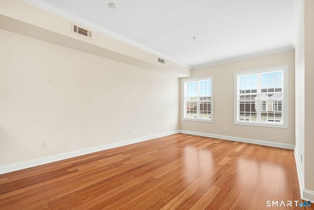 142 East Avenue A404, Norwalk, CT 06851