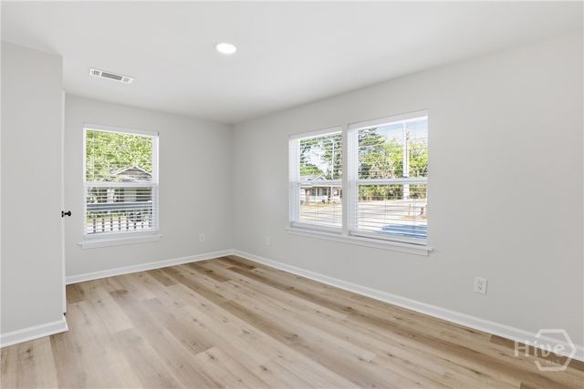 1009 W 52nd Street, Savannah, GA 31405
