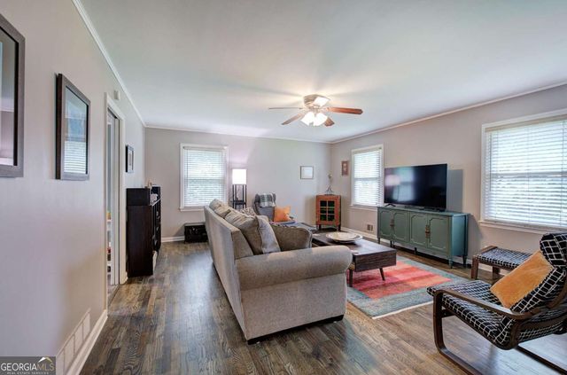 16 Jones Mill Place, Cartersville, GA 30120
