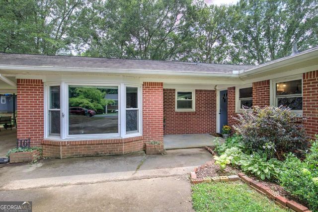 16 Jones Mill Place, Cartersville, GA 30120
