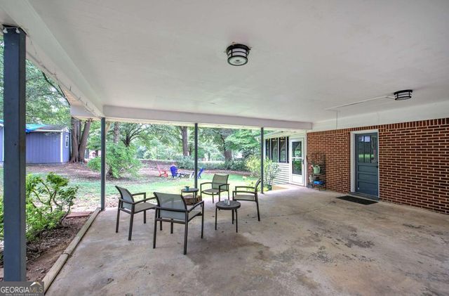 16 Jones Mill Place, Cartersville, GA 30120