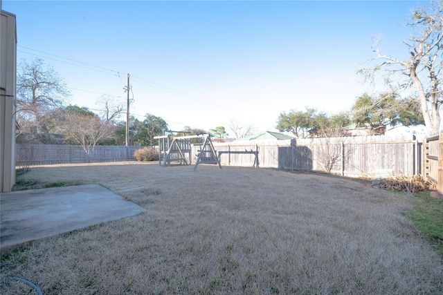 1805 Willow Bend Road, Wharton, TX 77488
