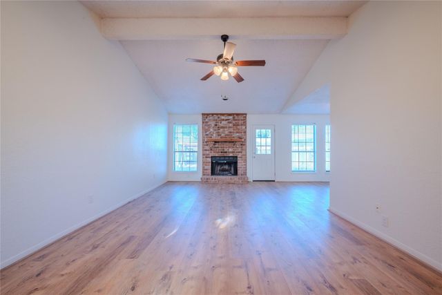 1805 Willow Bend Road, Wharton, TX 77488