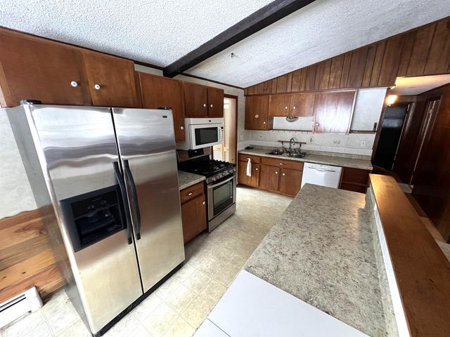 2640 Winquist Road, Rhinelander, WI 54501