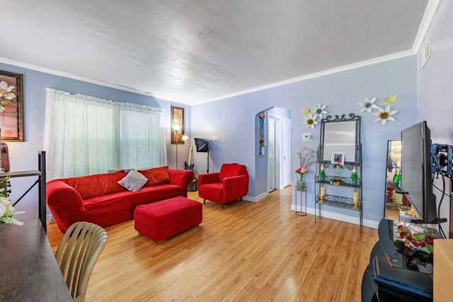 389 W 12th Street, Chicago Heights, IL 60411