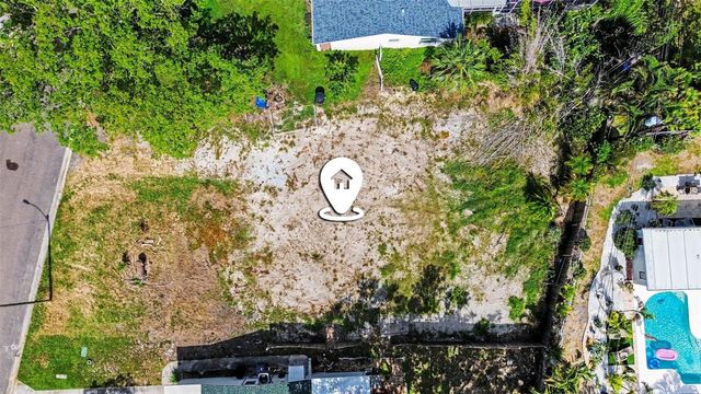 1737 COLORADO AVENUE NE, St Petersburg, FL 33703
