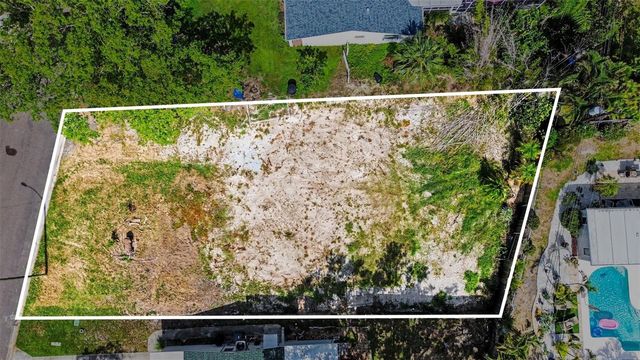 1737 COLORADO AVENUE NE, St Petersburg, FL 33703