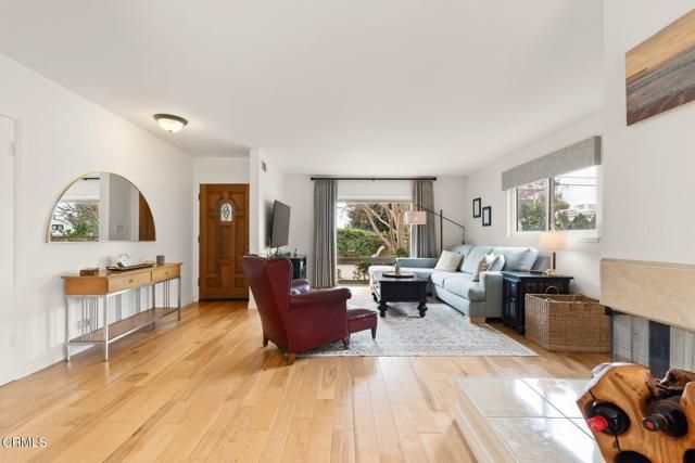 4725 Loma Vista Road, Ventura, CA 93003