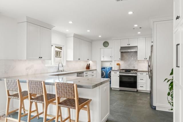 4725 Loma Vista Road, Ventura, CA 93003