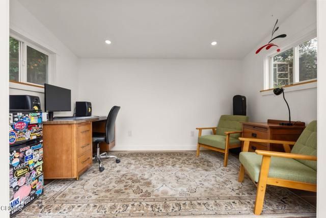 4725 Loma Vista Road, Ventura, CA 93003