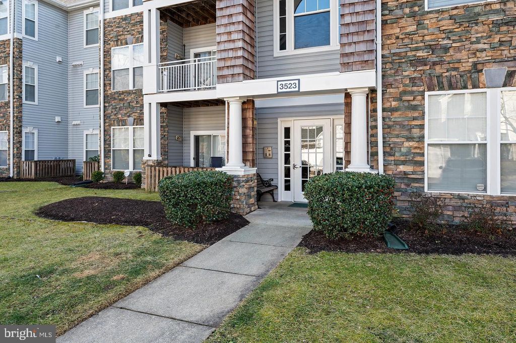 3523 PINEY WOODS PL #G203, Laurel, MD 20724