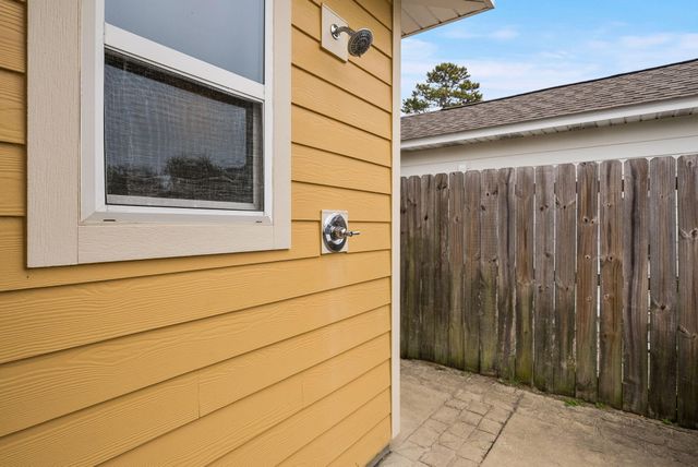 22611 Hilltop Avenue, Panama City Beach, FL 32413