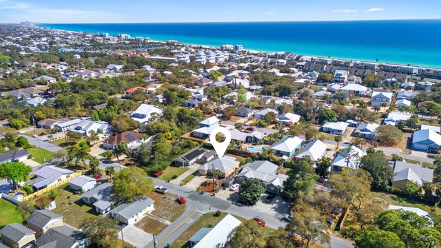 22611 Hilltop Avenue, Panama City Beach, FL 32413