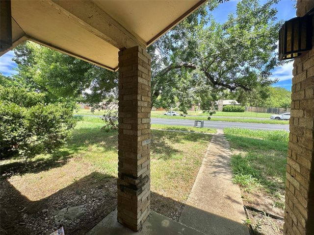 207 W William Cannon DR B, Austin, TX 78745