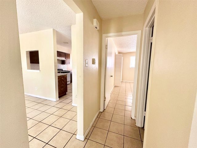 207 W William Cannon DR B, Austin, TX 78745