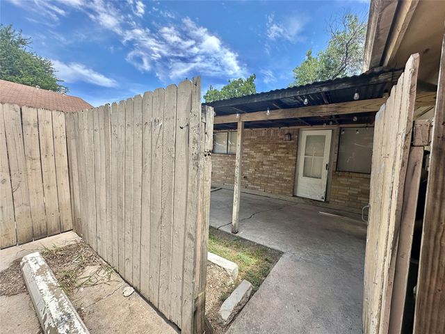 207 W William Cannon DR B, Austin, TX 78745