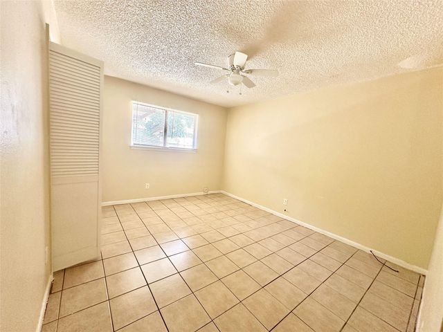 207 W William Cannon DR B, Austin, TX 78745