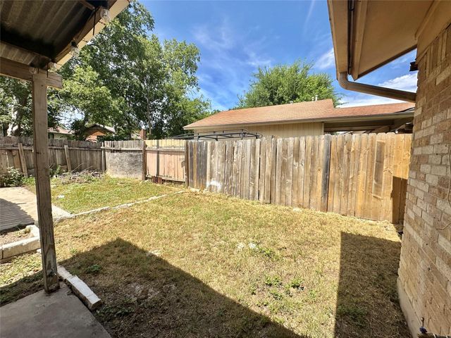 207 W William Cannon DR B, Austin, TX 78745