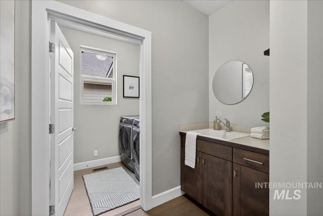 2987 S Old Hickory Way, Boise, ID 83716