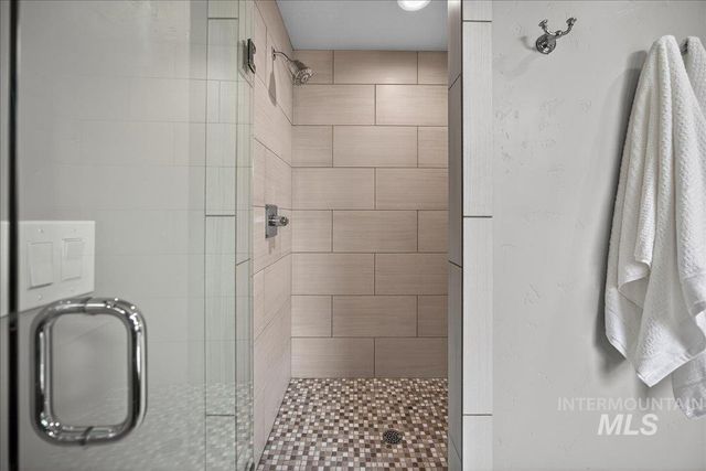 2987 S Old Hickory Way, Boise, ID 83716