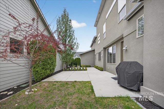 2987 S Old Hickory Way, Boise, ID 83716