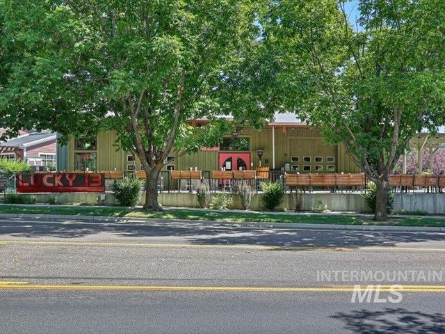 2987 S Old Hickory Way, Boise, ID 83716