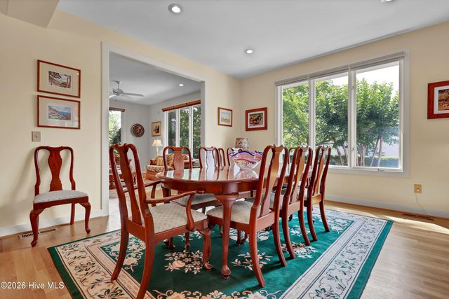 2216 Masons Point Place, Wilmington, NC 28405