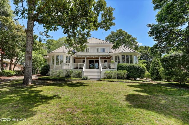 2216 Masons Point Place, Wilmington, NC 28405