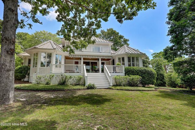 2216 Masons Point Place, Wilmington, NC 28405