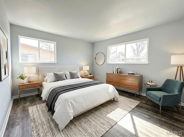 670 Starlet Drive, Florissant, MO 63031